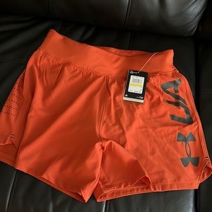 Under Armour Cool shorts !  NEW